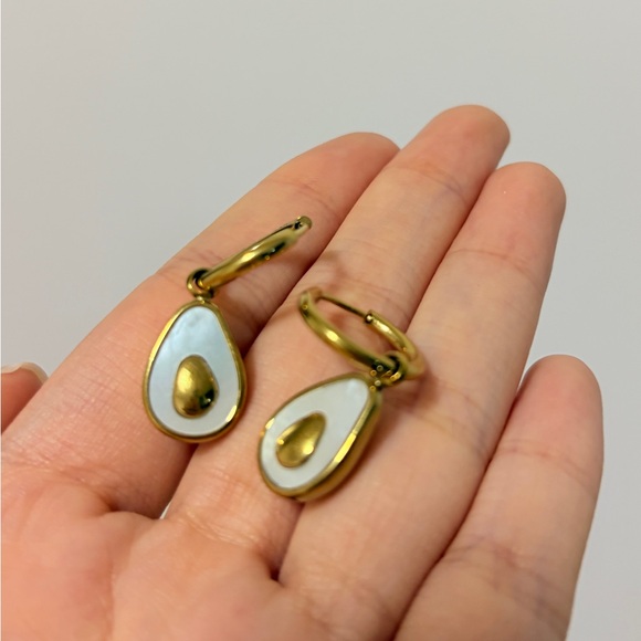 🌟Buy 1 Get 1 FREE Vermeil gold hoop earrings gold plated on stainless steel - Picture 7 of 13